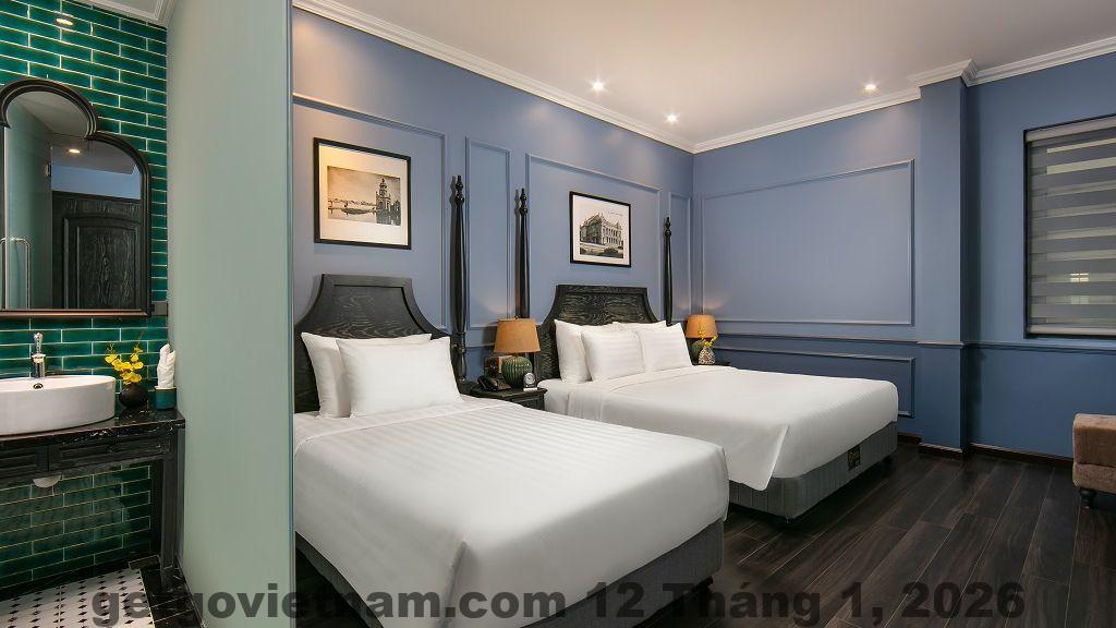 Sảnh The Secret Hạ Long Hotel với thiết kế hiện đại và gọn gàng