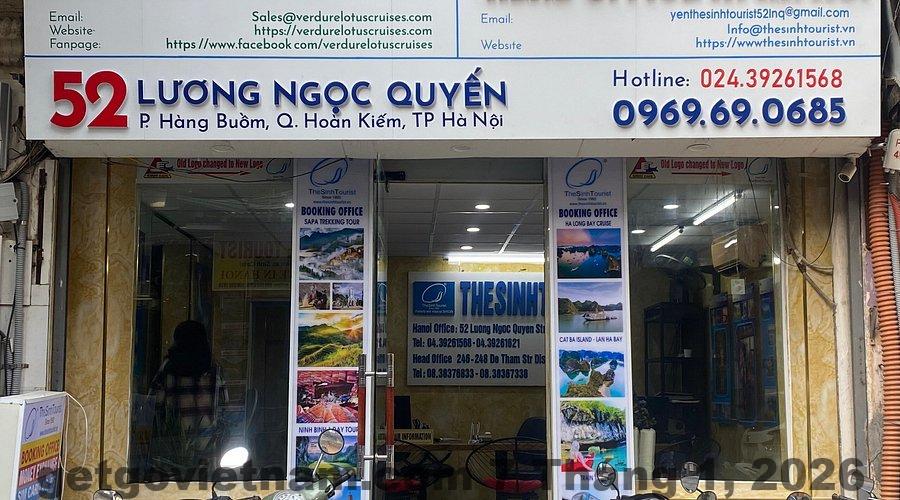 Không gian phòng nghỉ tiêu chuẩn tại The Sinh Tourist Hotel & Travel, thiết kế đơn giản