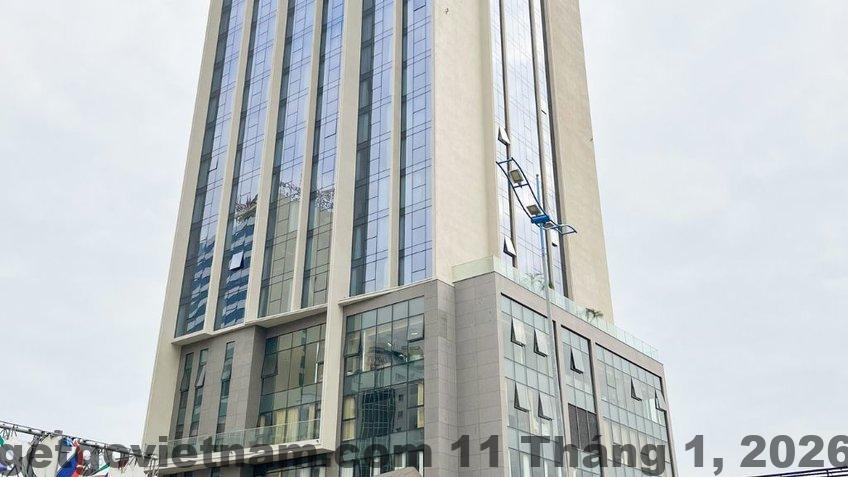 Khu vực xung quanh The Watson Premium Halong Hotel trên trục đường Hoàng Quốc Việt