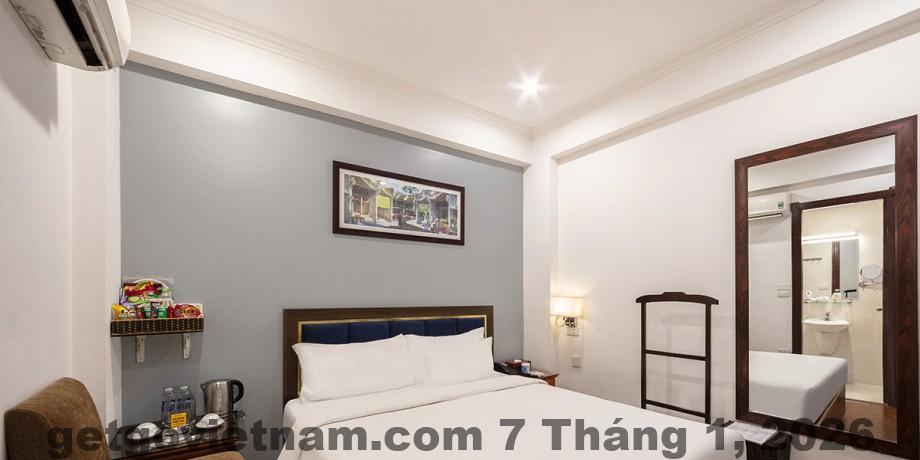 Phòng tiêu chuẩn tại A25 Hotel 30 An Dương với nội thất đơn giản, tập trung công năng