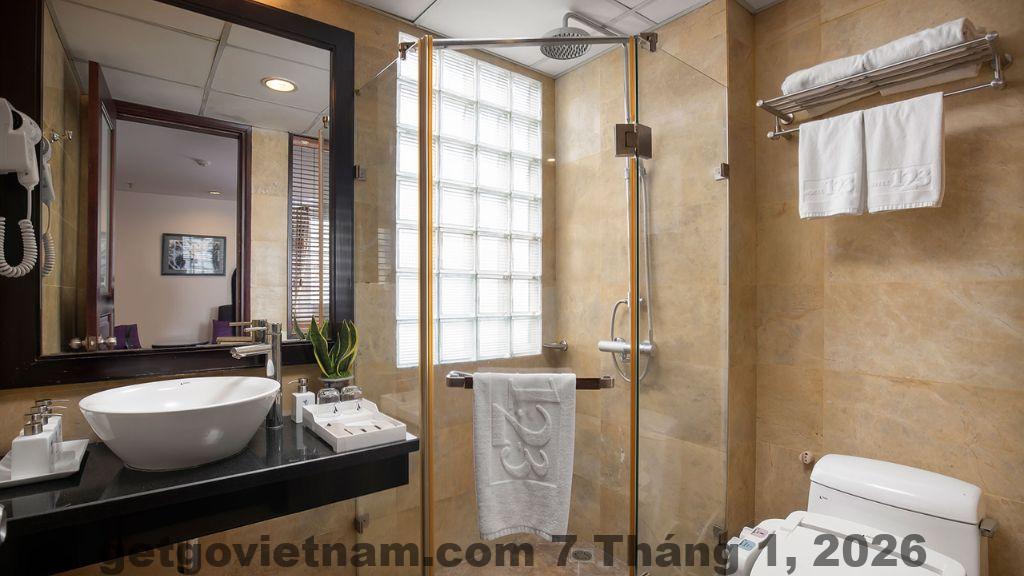 Không gian chung và hành lang TK123 Hanoi Hotel