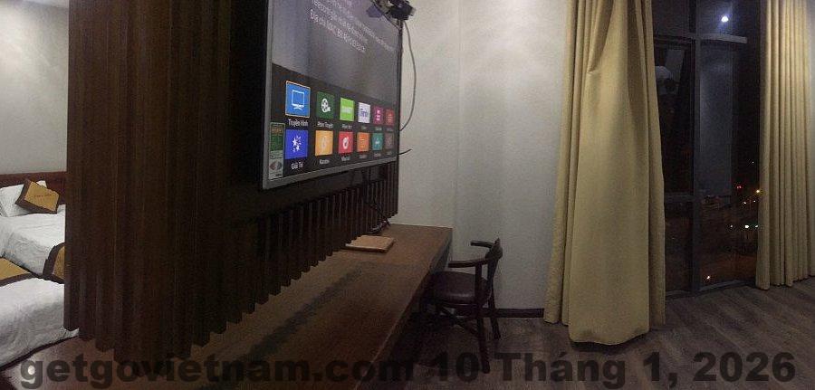Đánh giá Piano Hotel Bắc Ninh 2026: Có đáng ở khi công tác? 2 Toàn cảnh mặt tiền Piano Hotel Bắc Ninh nhìn từ đường Trần Phú