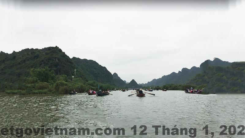 Ăn sáng tại Khách Sạn Công Đoàn Chùa Hương - Món ăn đa dạng nhưng cần thêm lựa chọn quốc tế