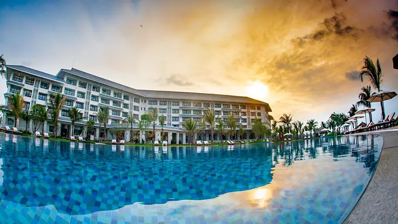 Phòng gym đơn giản nhưng đầy đủ trang thiết bị tại Khách Sạn Á Châu.