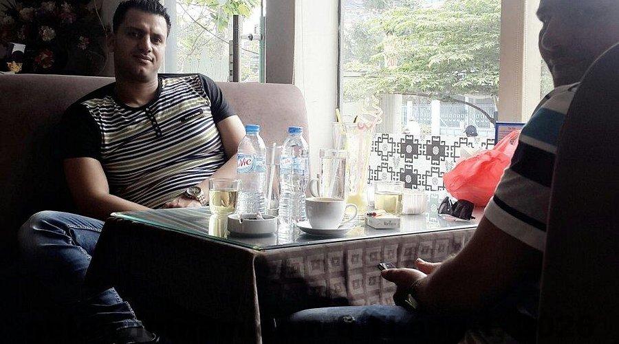 Phòng ngủ tiêu chuẩn tại TÙNG AN HOTEL với nội thất cơ bản và phong cách cũ