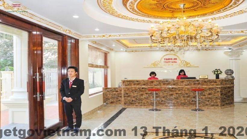 Bữa ăn sáng tại khách sạn