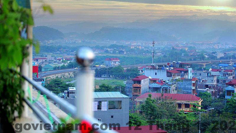 Khu vực nhà hàng và ăn sáng tại Thiên Hải Hotel