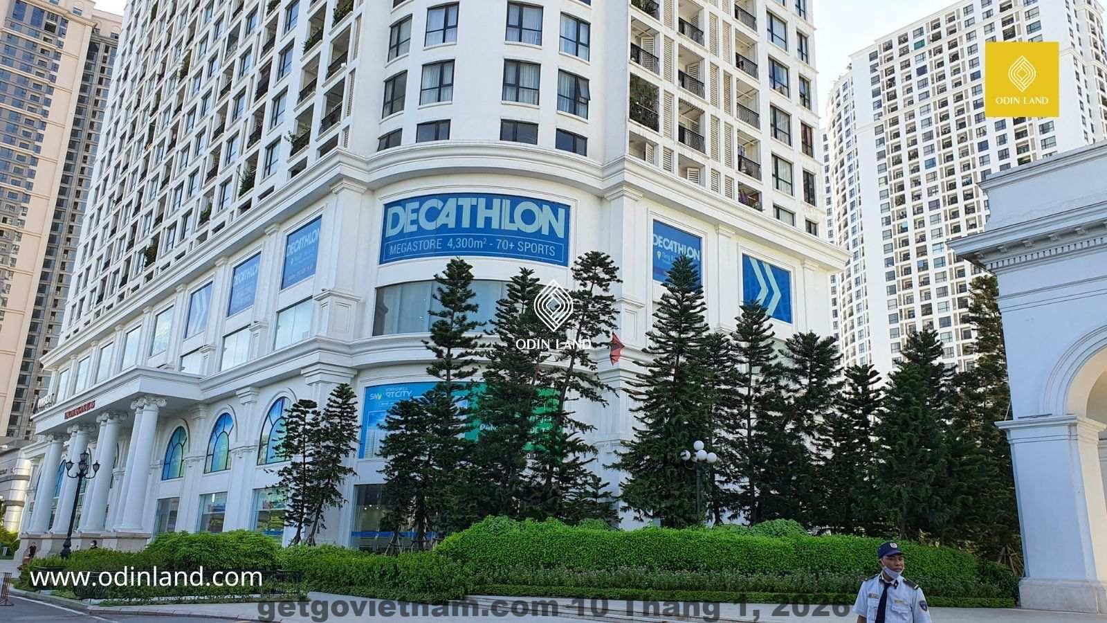 Tiện ích nội khu Royal City như bể bơi, vui chơi, giải trí