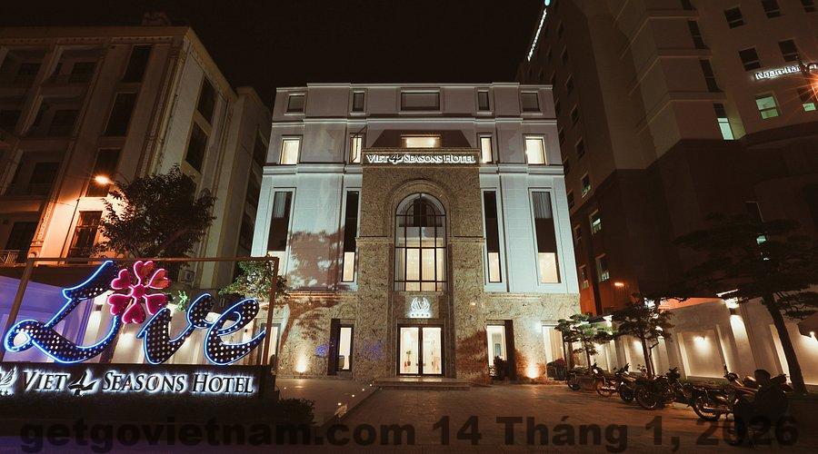 viet 4 seasons hotel