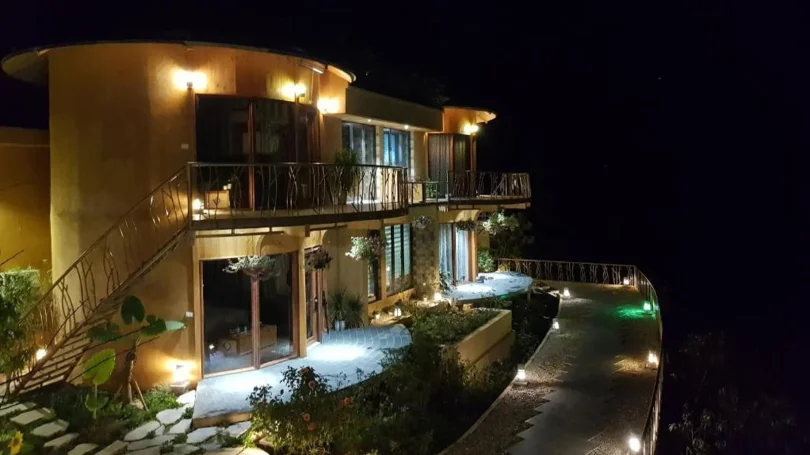 Khu vực spa của khách sạn, với không gian yên tĩnh và thoải mái.