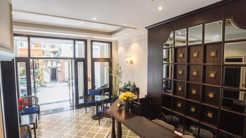 Khu vực ăn sáng đơn giản tại 22land Residence Hotel