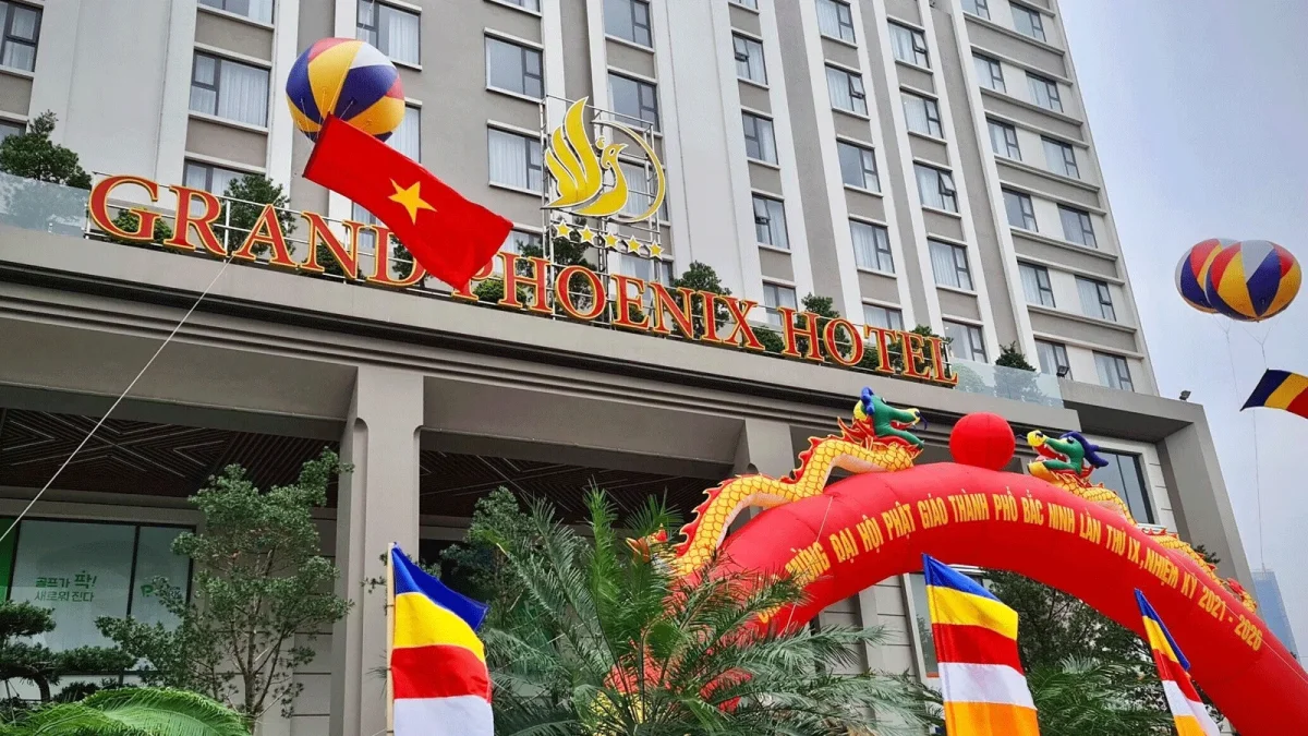 Vị trí Grand Phoenix Hotel Bac Ninh nằm ngay khu ngã sáu trung tâm, thuận tiện di chuyển