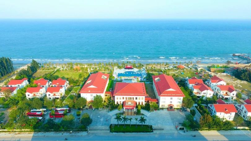 Vị trí Sunrise Hotel gần biển