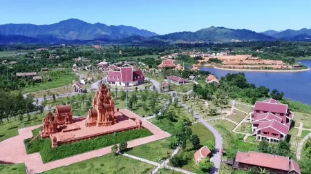 Ngõ Cầu Mây Sa Pa – khu vực tập trung nhiều khách sạn và điểm ăn uống