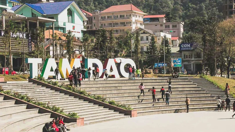 Toàn cảnh thị trấn Tam Đảo, khu vực gần khách sạn Paradise Tam Đảo