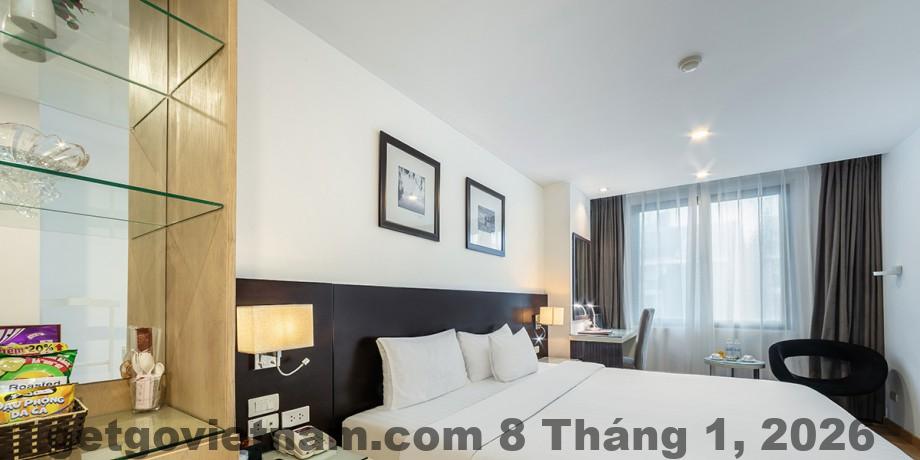 Phòng hạng cao tại Khách Sạn Hương Linh có không gian rộng hơn