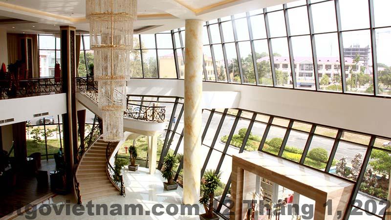 Khu vực lễ tân rộng rãi của Khách sạn Mường Thanh Grand Bắc Giang