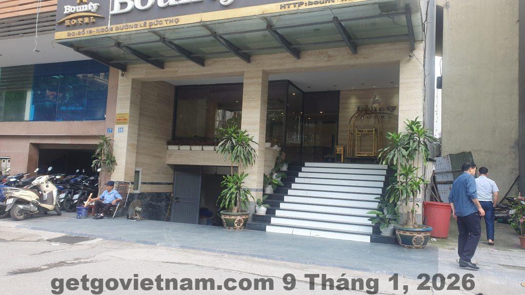 Bounty Hotel Lê Đức Thọ review 2026: Có đáng ở khi công tác Cầu Giấy? 1 z55255608896014b77a592c60a421441ea2aa37146c55d 17180145940141823196095