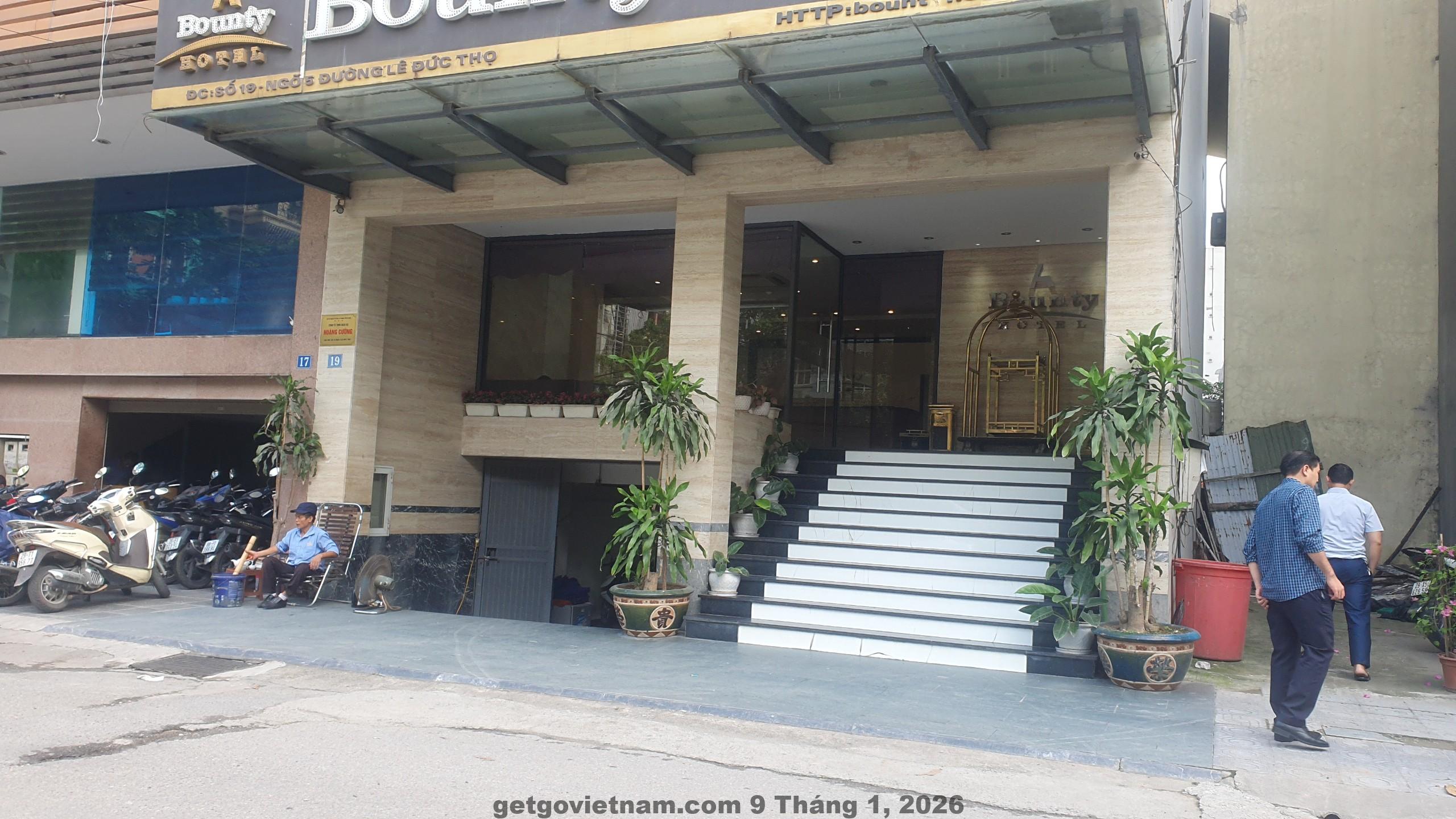Mặt tiền Bounty Hotel Lê Đức Thọ nằm trong ngõ nhỏ, phù hợp khách công tác cần không gian yên tĩnh